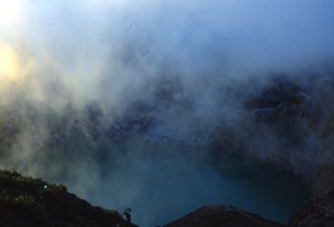 Indonesia - Flores - vulcano Kelimutu