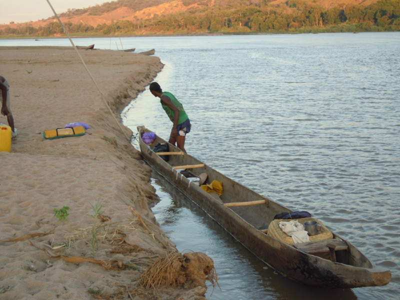 Madagascar - attracco per la notte Madagascar - attracco per la notte