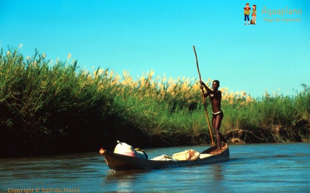 A descent of the river Tsiribihina, Madagascar